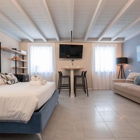 Es Rooms And Apartments Torbole Sul Garda Eksteriør billede