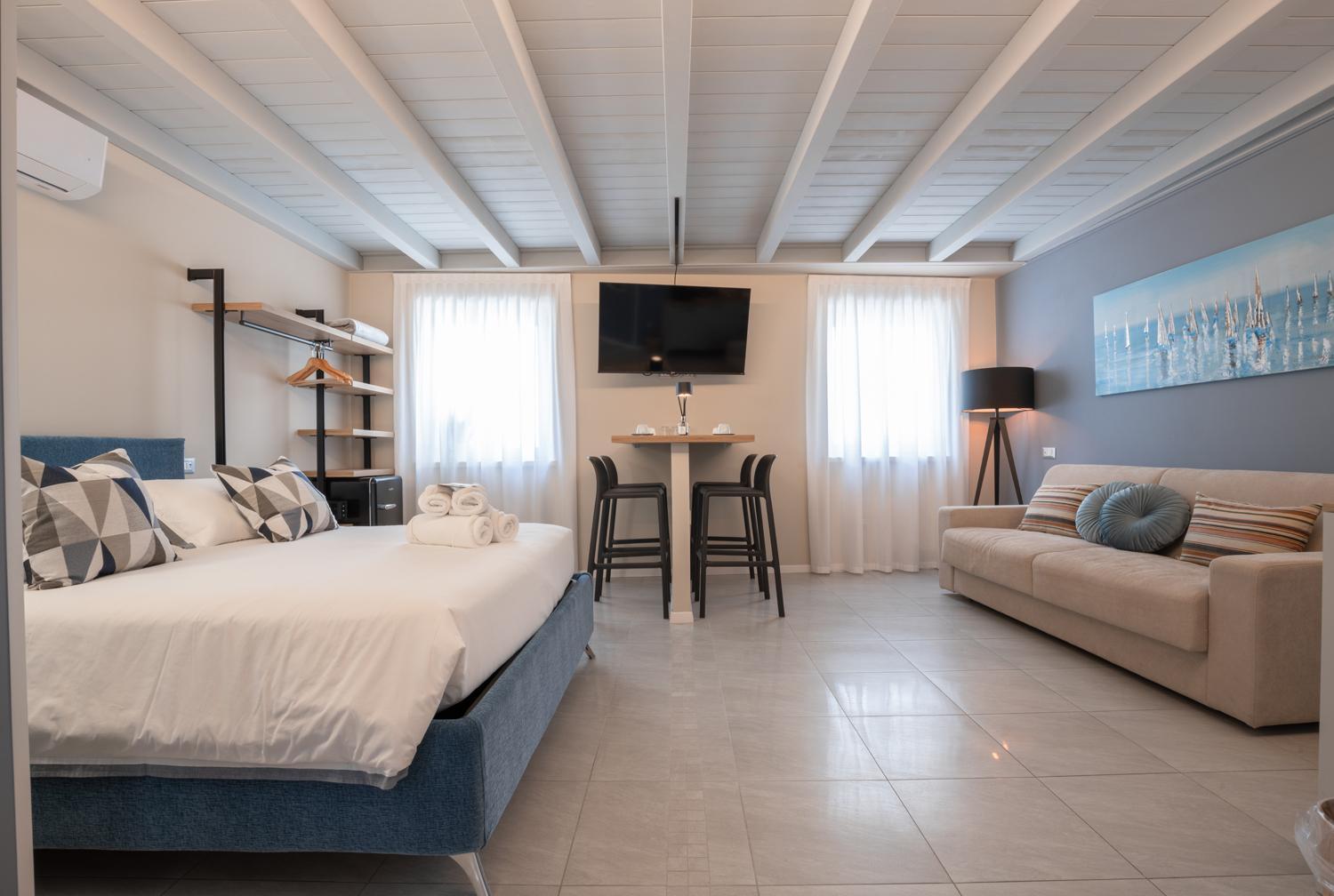 Es Rooms And Apartments Torbole Sul Garda Eksteriør billede
